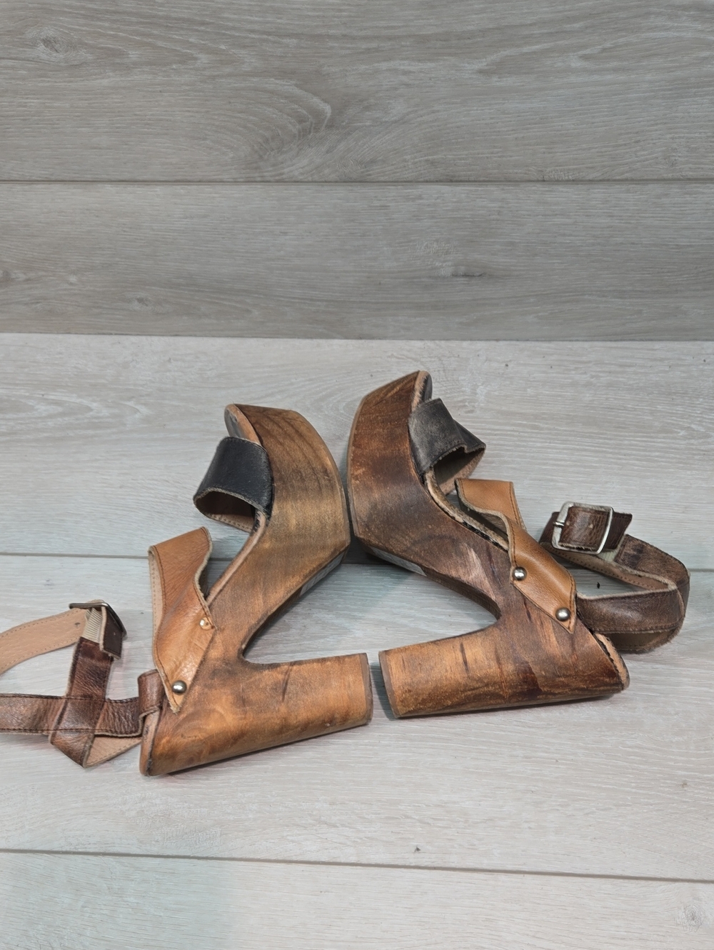 Bed Stue Womens "Like New" Two-Tone Brown& Black Platform Sandals Shoes Sz 7.5 — image 8 of 8